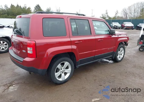 2016 Jeep Patriot Latitude z USA, uszkodzony, nr VIN 1C4NJPFB0GD677315